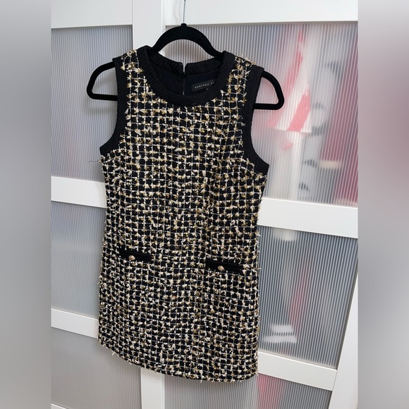 Endless Rose Dresses & Skirts - Women’s Endless Rose CS Black and Gold Sheath Strapless Mini Dress